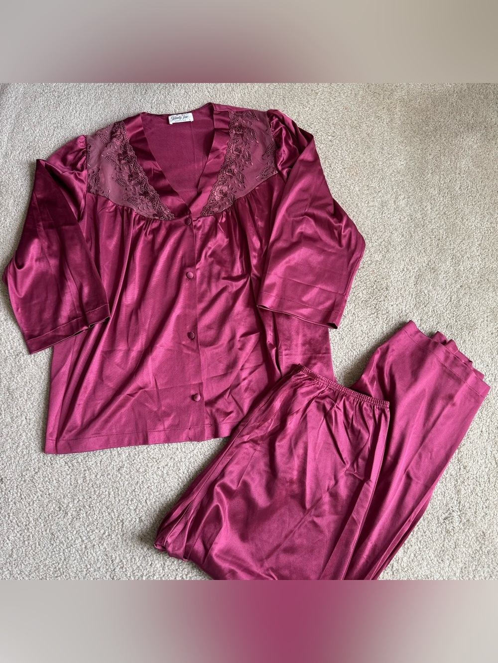 Women's Vanity Fair Pajama Set Nylon 2 Pc Large Vintage Embroidered Floral